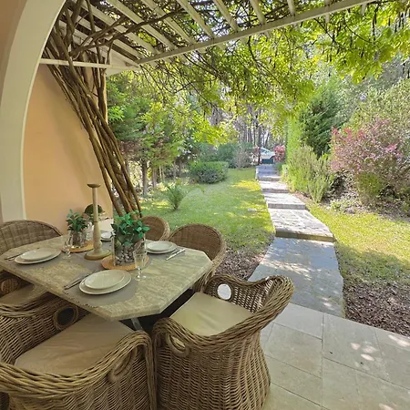 Sani Nature Retreat - Elegant By Forest And Sea Appartement